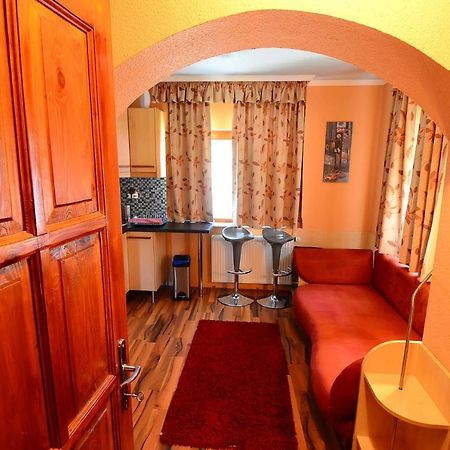 Medora Park - Bagolyvar Apartmanhaz Gárdony Exterior foto