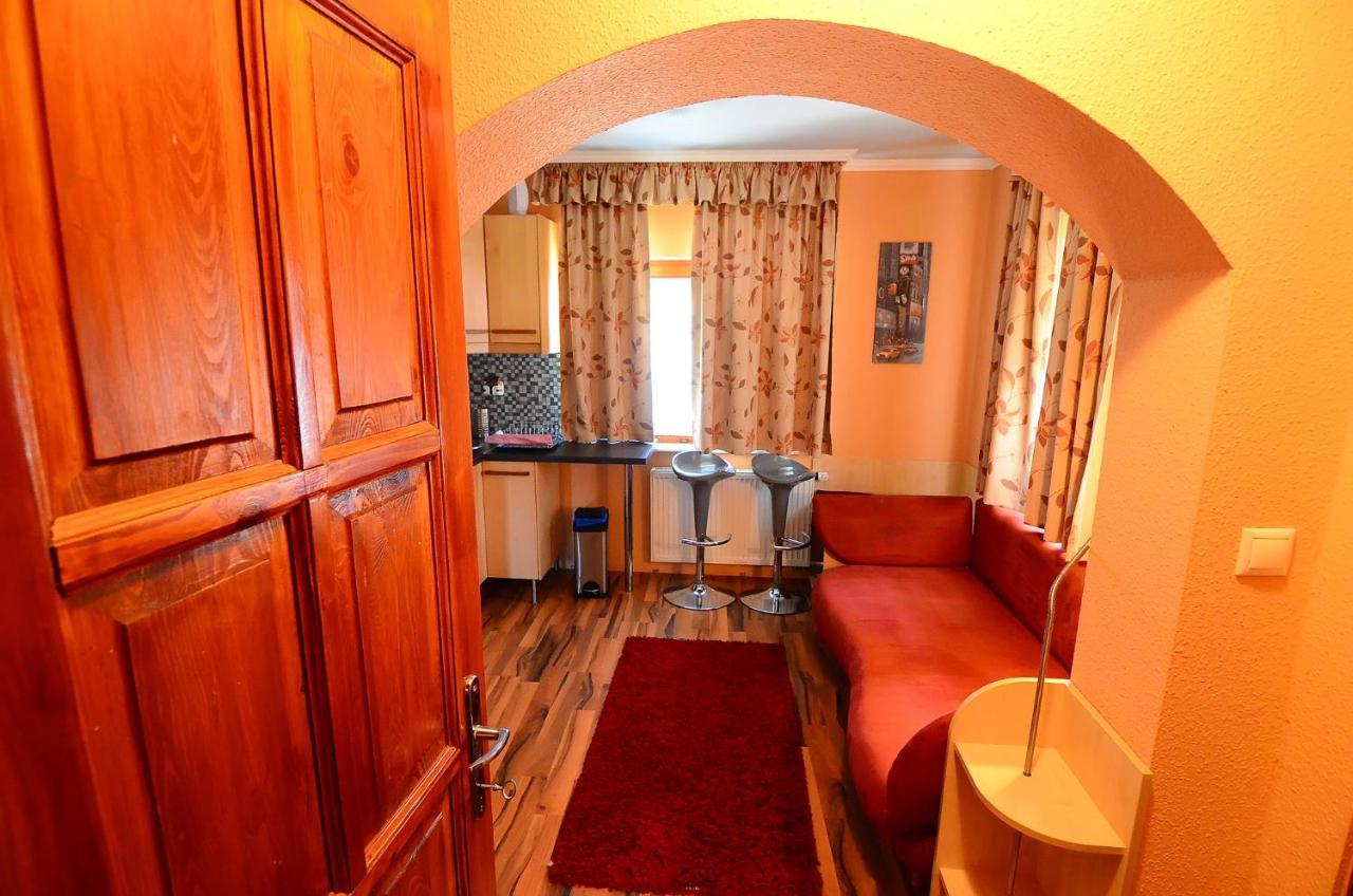 Medora Park - Bagolyvar Apartmanhaz Gárdony Exterior foto